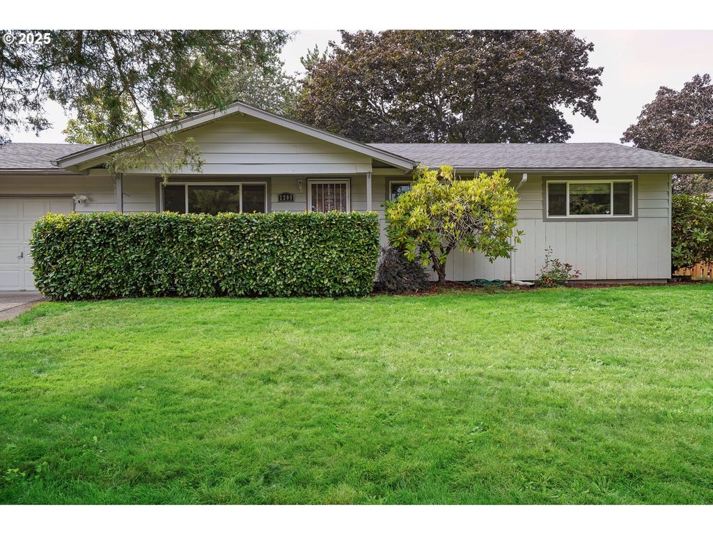 2209 Se 178th Ave, Portland