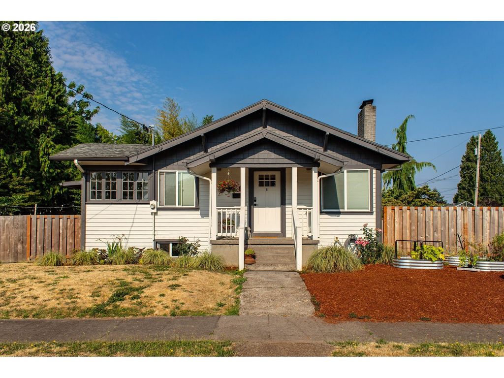 825 Ne 76th Ave, Portland