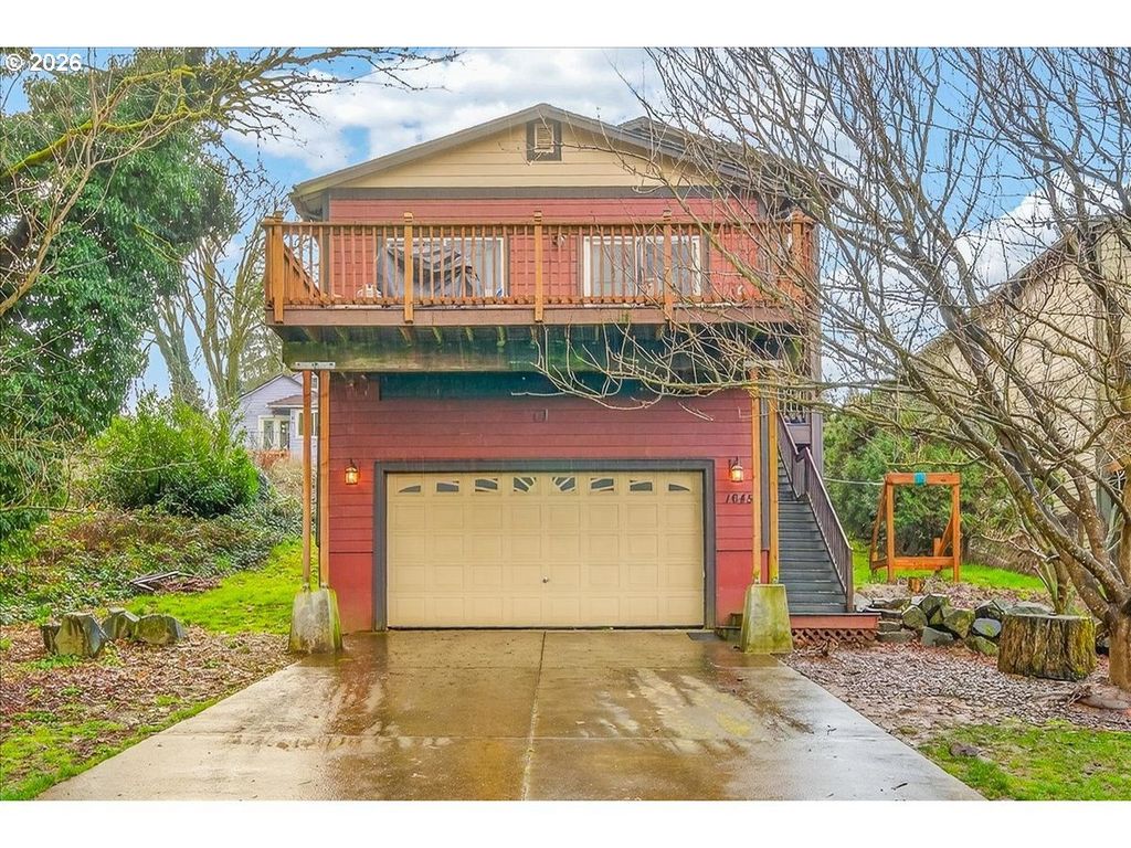 1645 3rd St, Columbia City