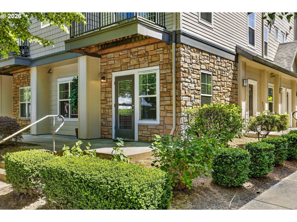 10805 Ne Red Wing Way 101, Hillsboro