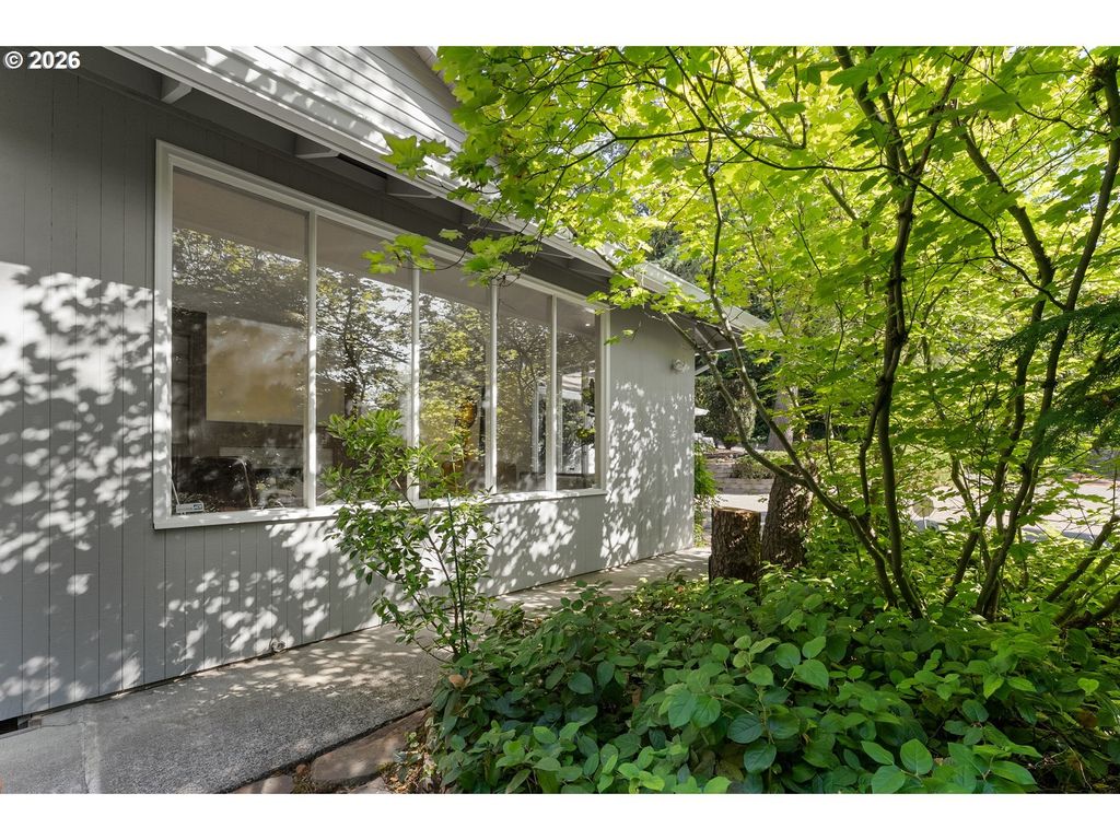 3220 Sw 66th Ave, Portland