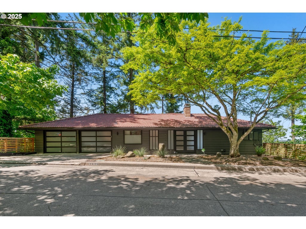 2435 Skyline Blvd, Eugene