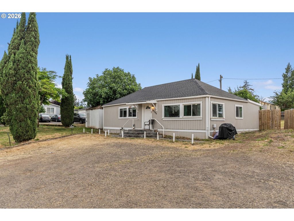 39094 Dexter Rd, Dexter