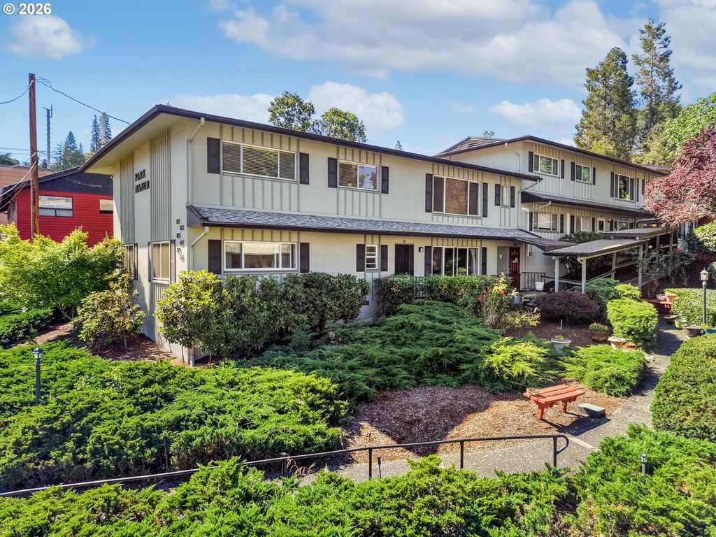 821 Se Mosher Ave, Roseburg