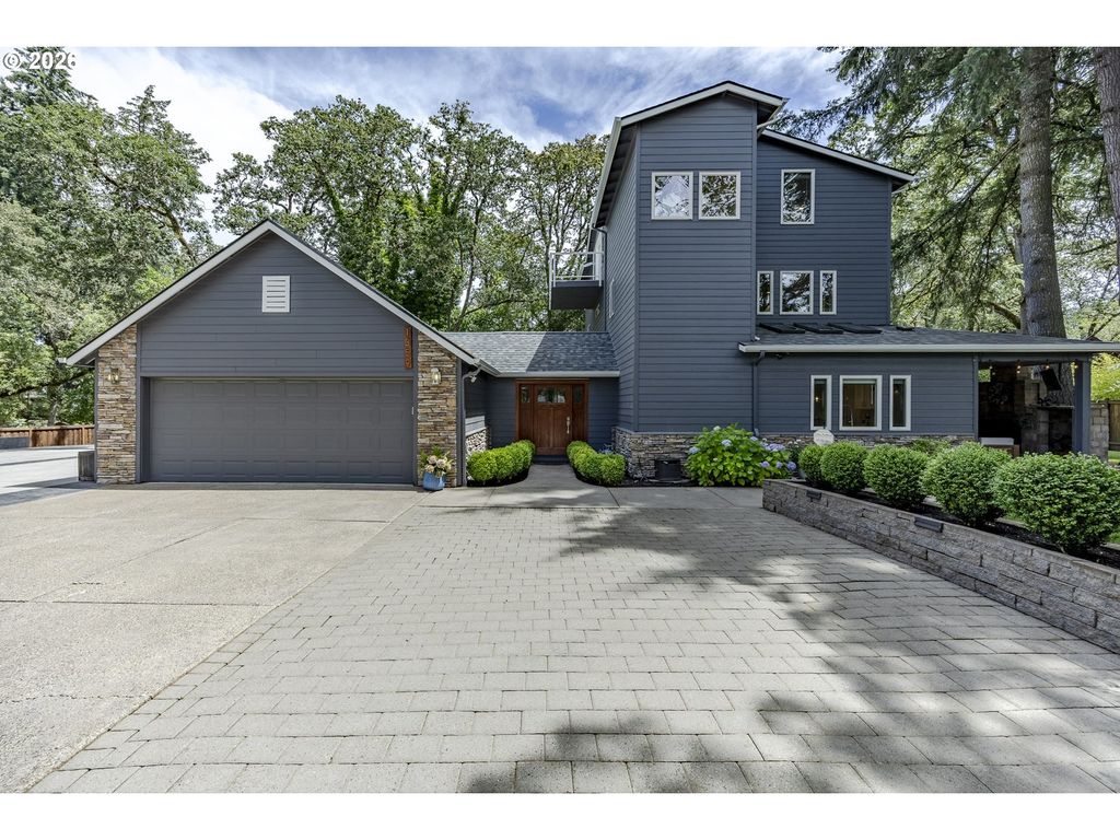 1359 Hammock St, Eugene