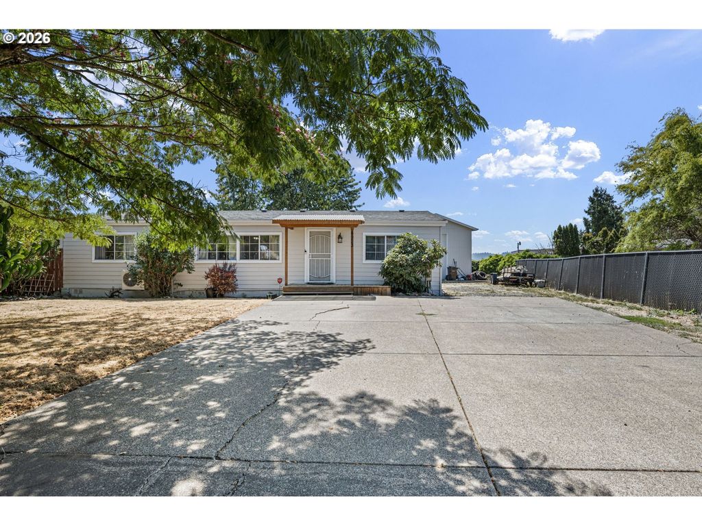 4923 Morely Loop, Eugene