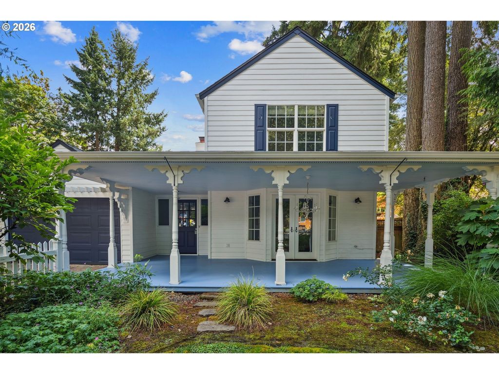 217 5th St, Lake Oswego