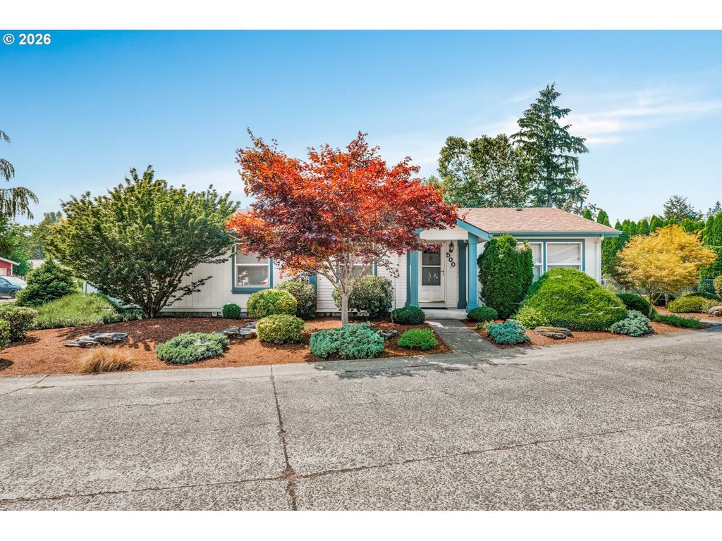1655 S Elm St 500, Canby