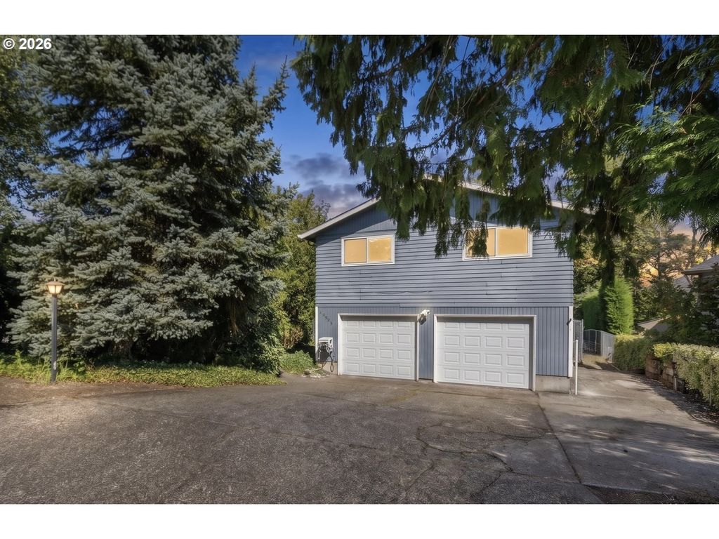 17090 Se Pine Cone Ln, Milwaukie