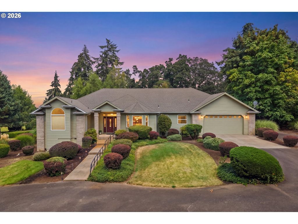 8781 Boulder Ridge Ct Se, Salem