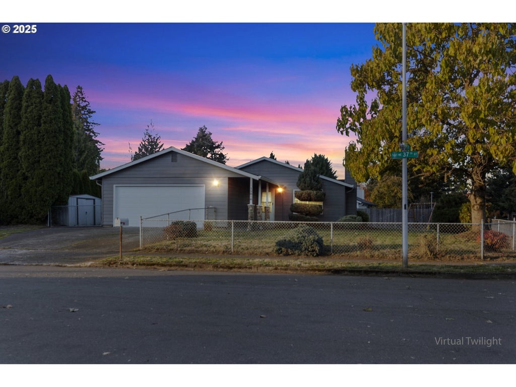 12816 Ne 37th St, Vancouver