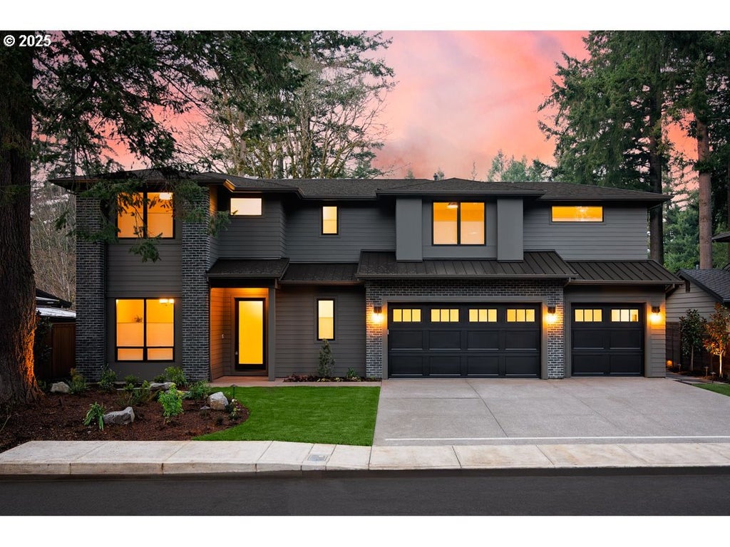 4401 Cobb Way, Lake Oswego
