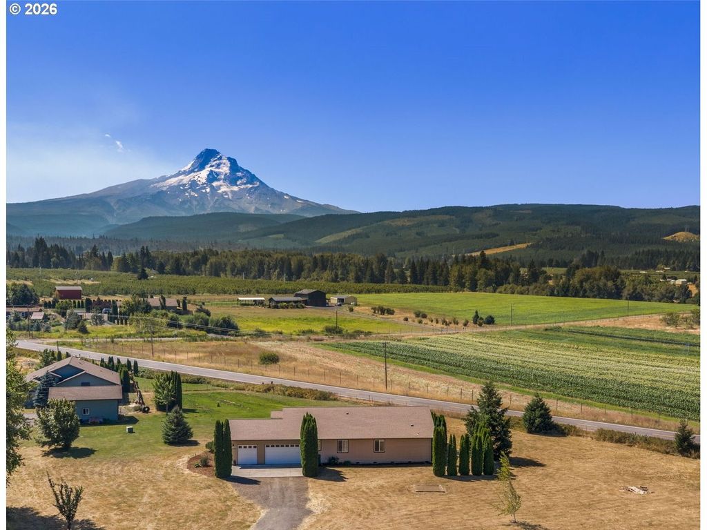 6090 Covey Rd, Mt Hood Prkdl