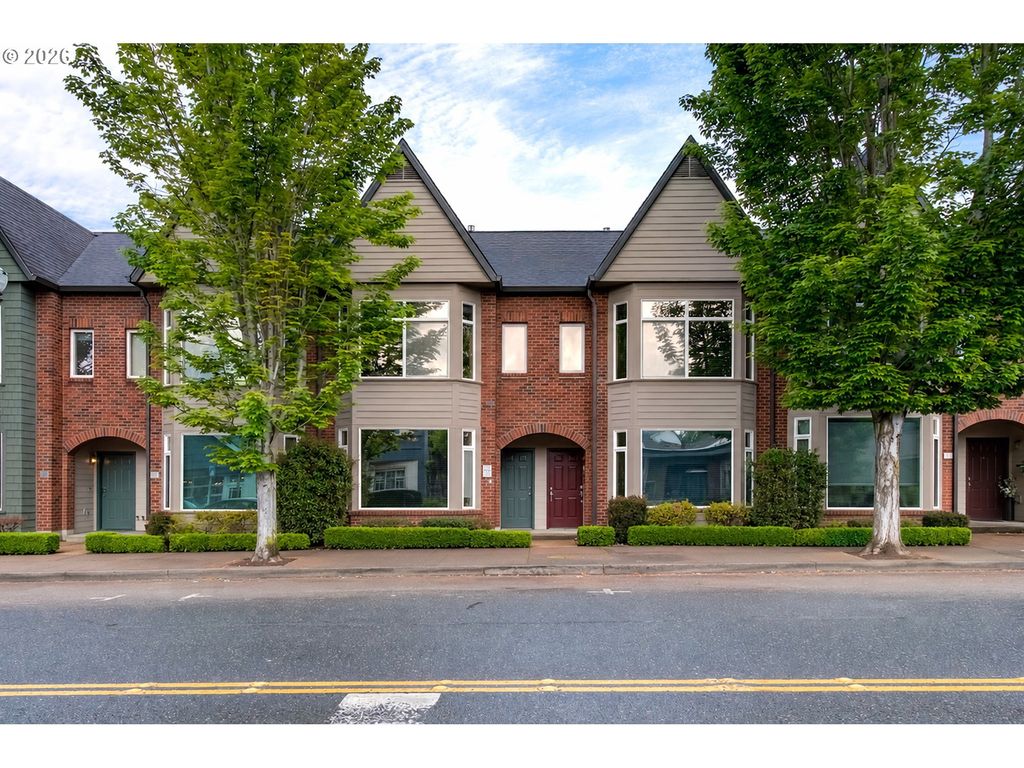 2412 Main St, Vancouver