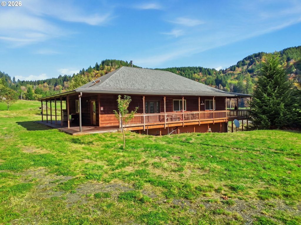 3380 N Fork Smith River Rd, Reedsport