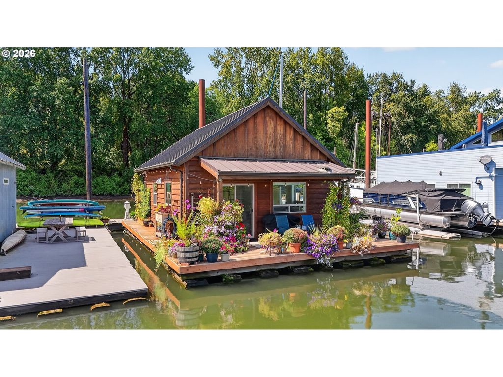 25000 Nw St Helens Rd 24, Portland