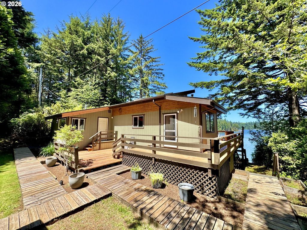 3226 S Tenmile Lk, Lakeside