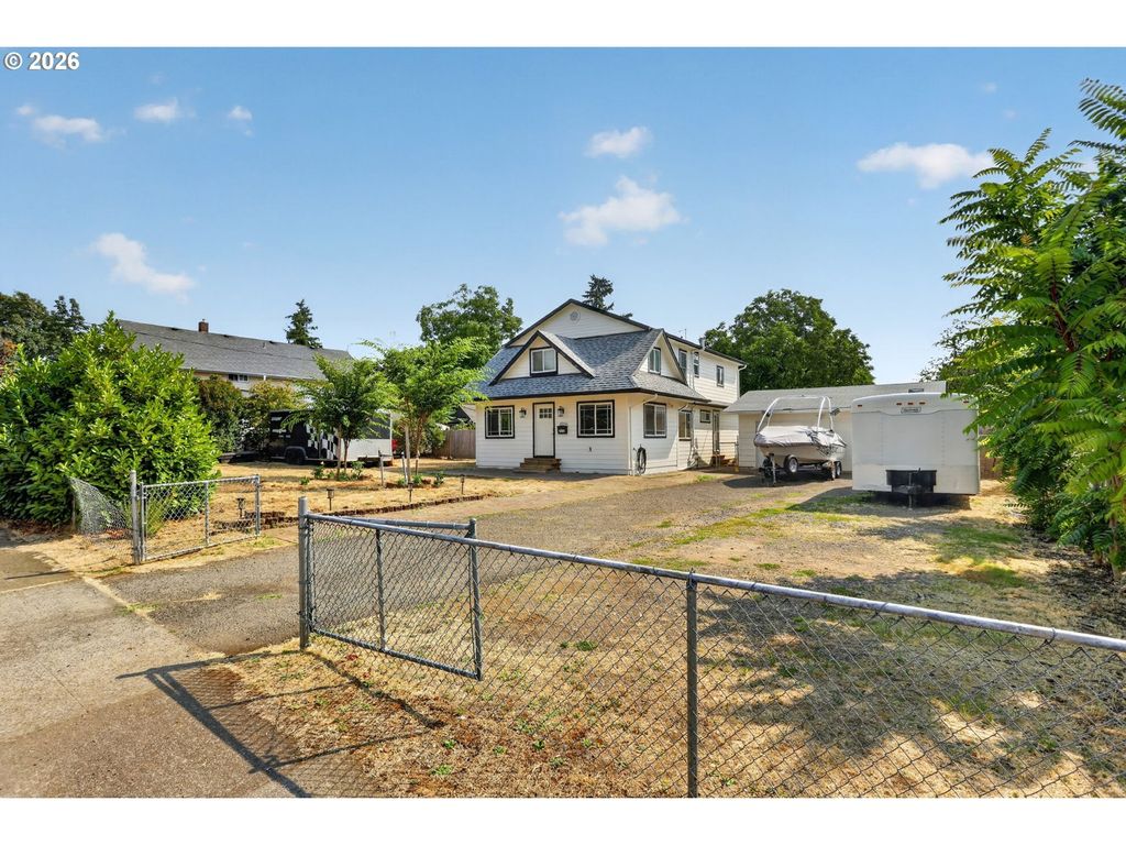 4856 Se 99th Ave, Portland