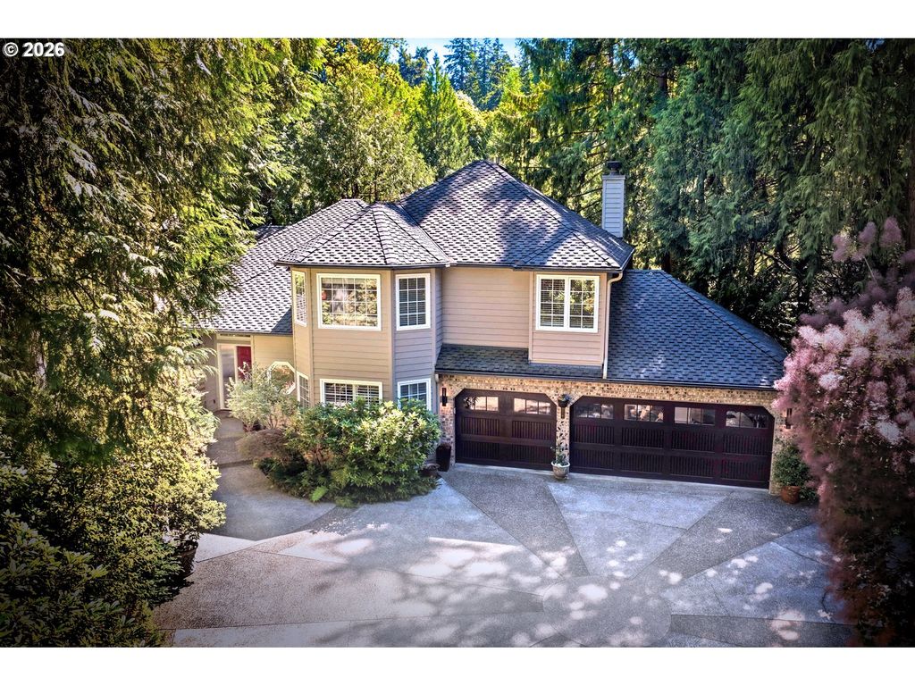 1876 Palisades Lake Ct, Lake Oswego