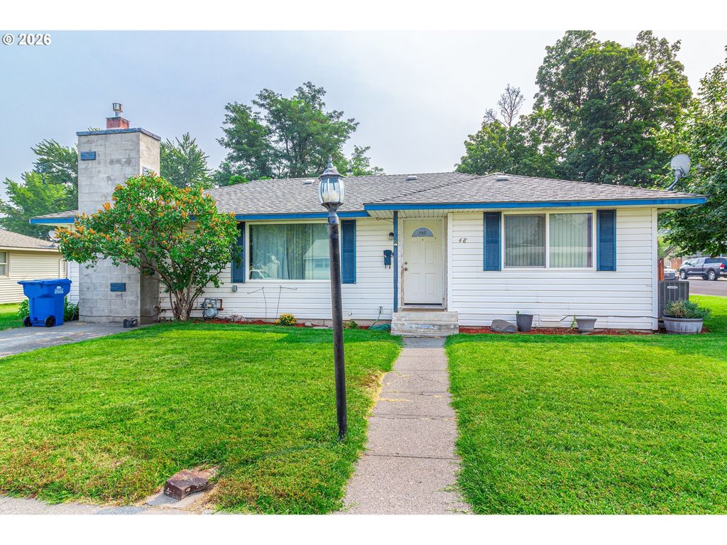 48 W Cedar Dr, Hermiston