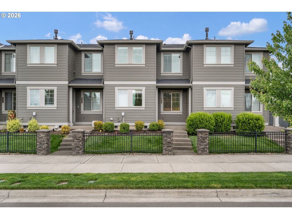 8051 Se Vermont St, Hillsboro