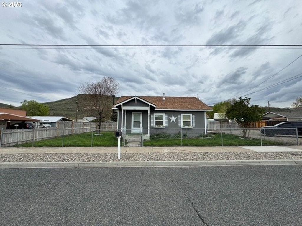 1009 Valley Ave, Baker City