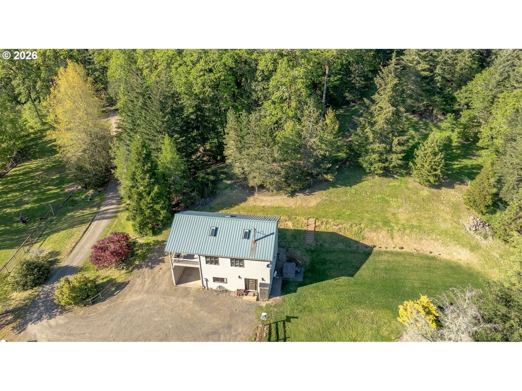 9999 Sw Vine Maple Dr, McMinnville