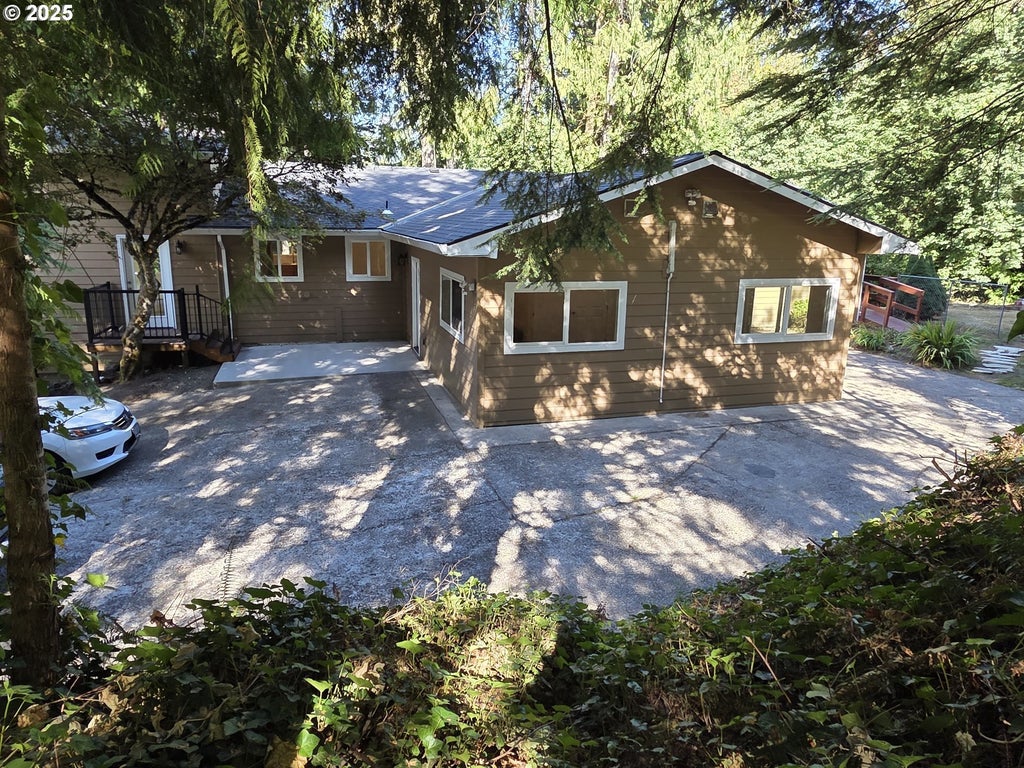 55600 E Highway 26, Sandy