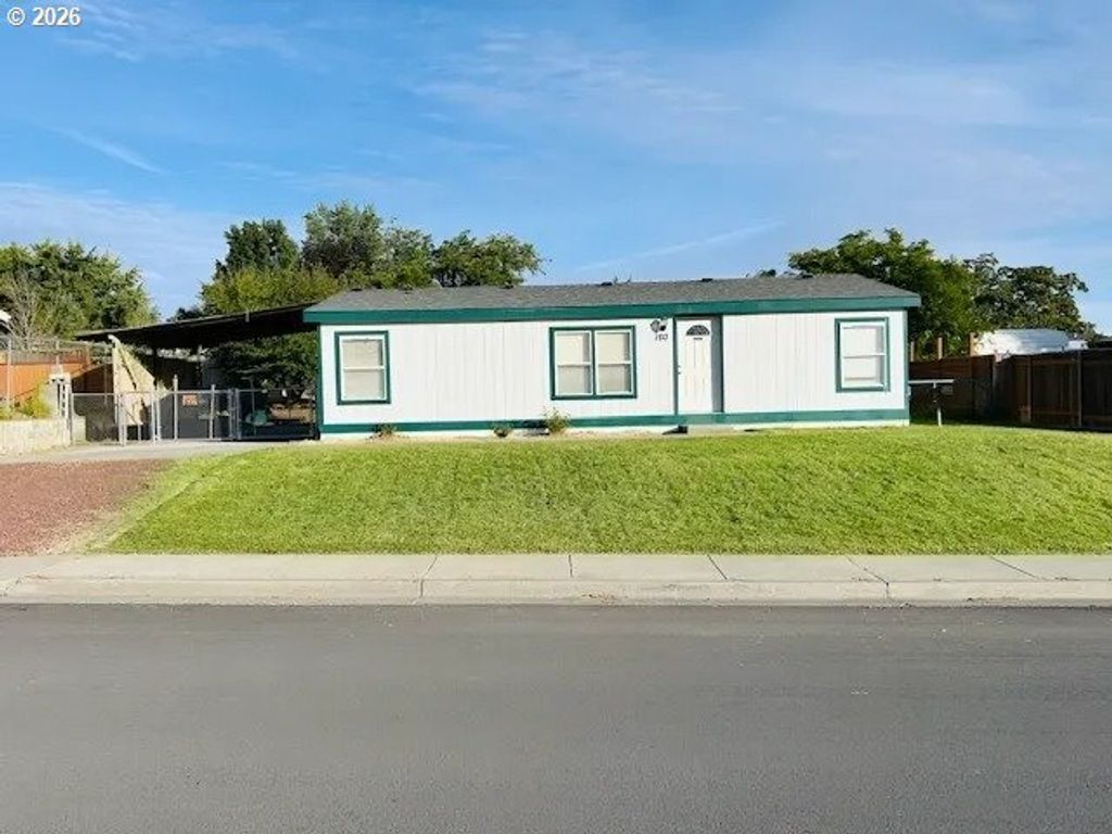 160 Elizabeth Drive, Stanfield