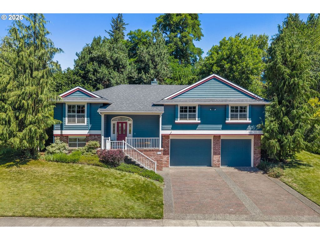 3690 Arrowhead Ave, Hood River
