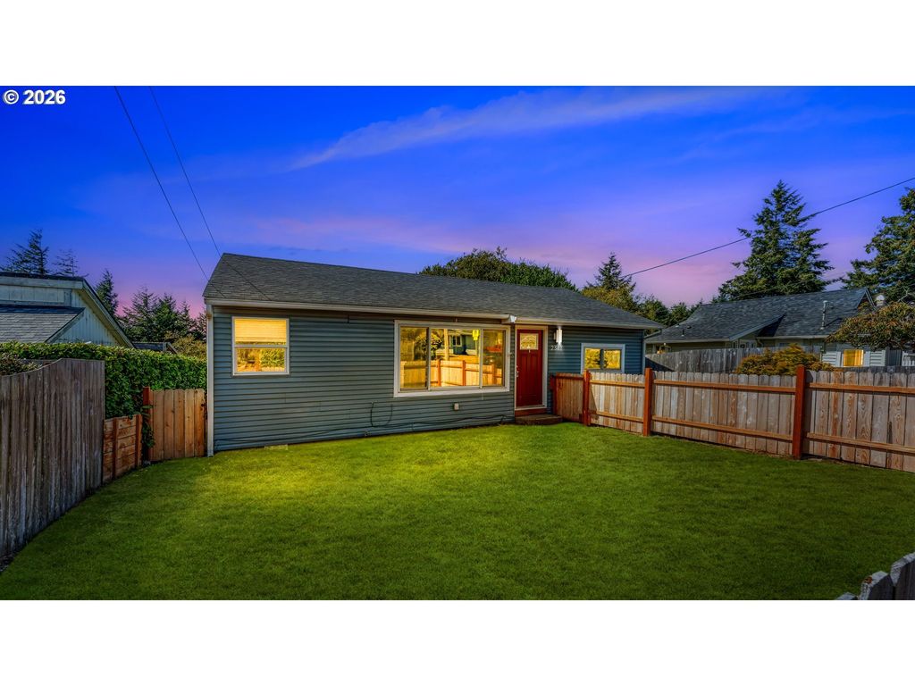 2342 Brussells St, North Bend