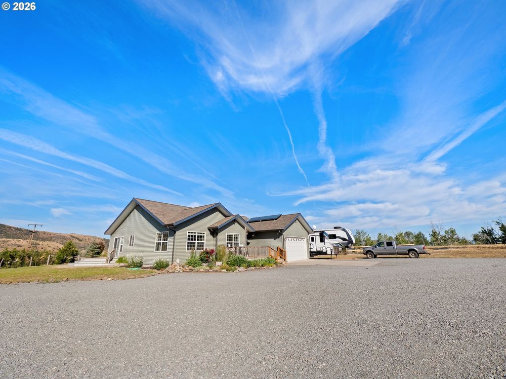 61597 Hwy 237, Cove
