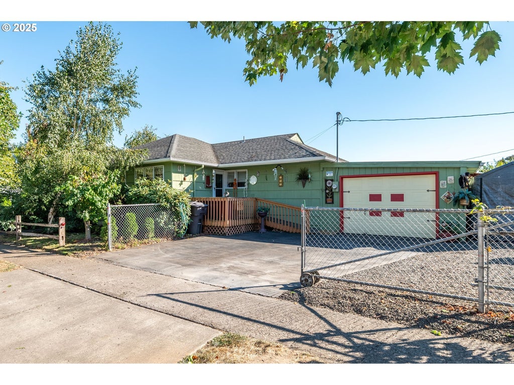 971 19th Ave, Longview