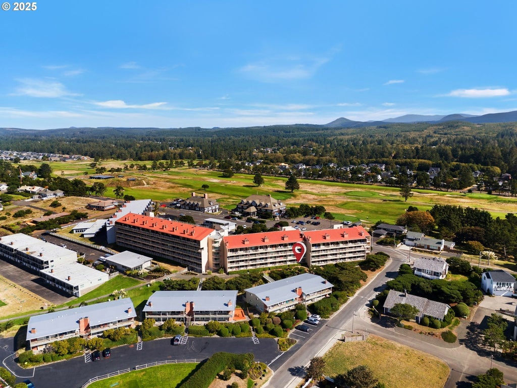 1146 N Marion Ave 1-606, Gearhart