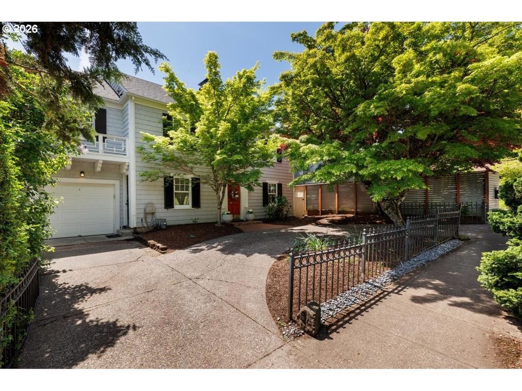 3515 Sw Council Crest Dr, Portland
