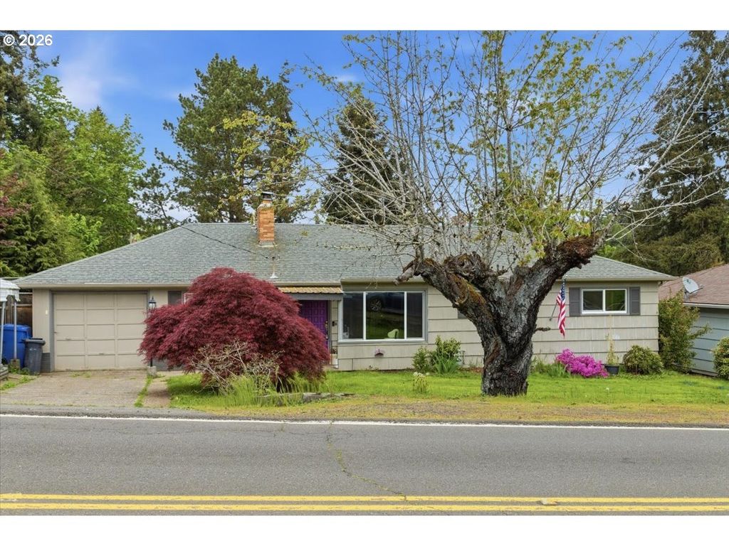955 Harris Ave, Salem