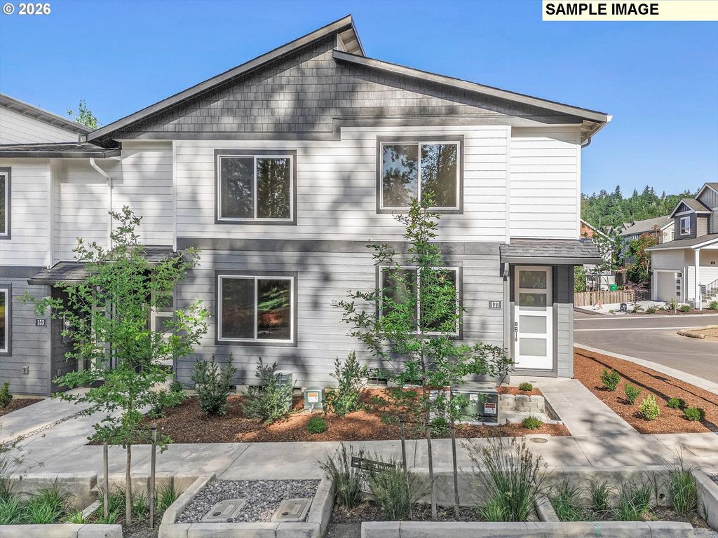 153 Nw Mawrcrest Ave, Gresham