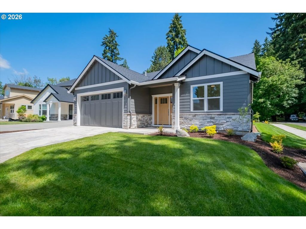 2147 Ne Spitz Rd, Canby