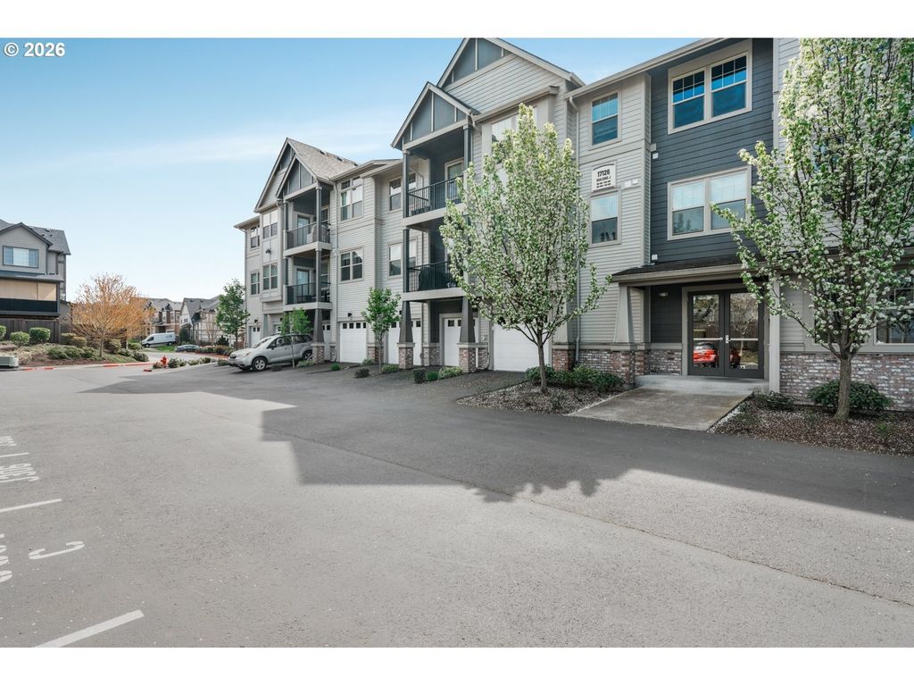 17126 Sw Snowdale St 102, Beaverton