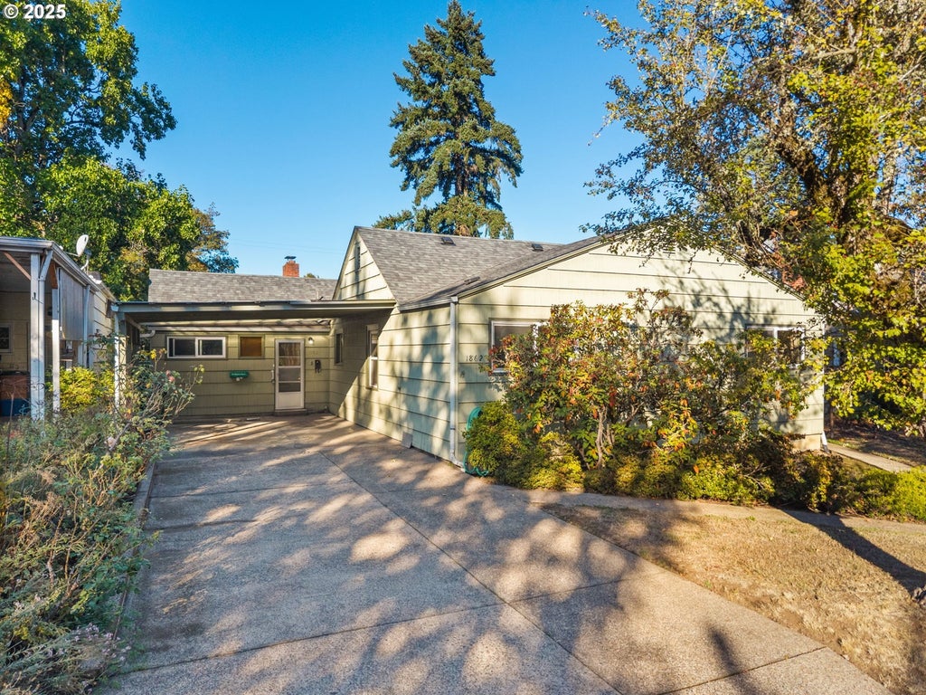 1862 Madison St, Eugene