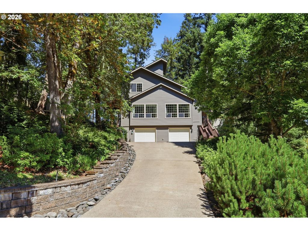 217 Rockridge Loop, Eugene