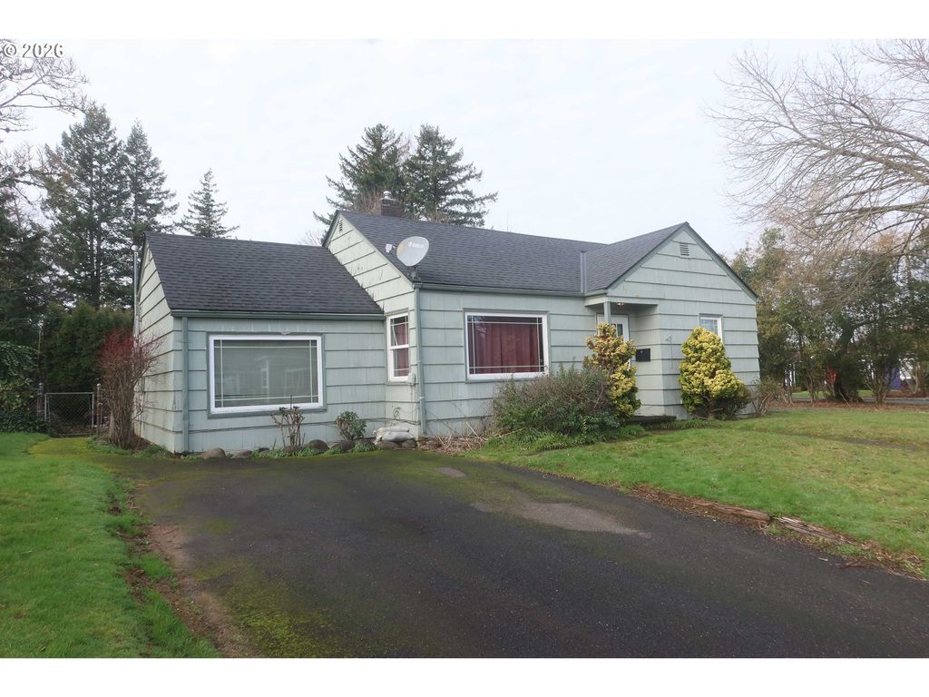138 Maple Blvd, Wood Village