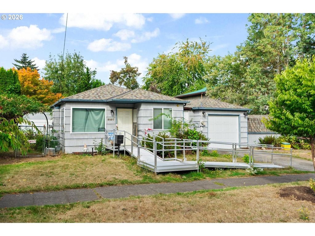 9107 N Van Houten Ave, Portland