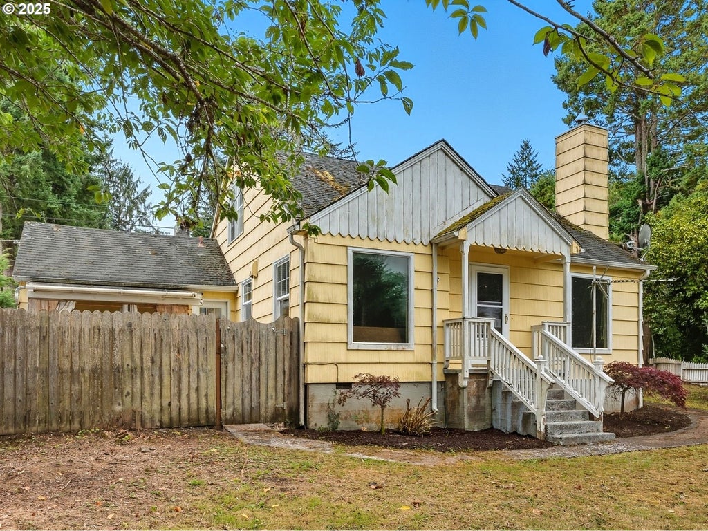 92965 Labeck Rd, Astoria