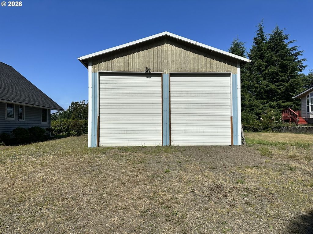 153 And 163 S Wells Dr, Lincoln City