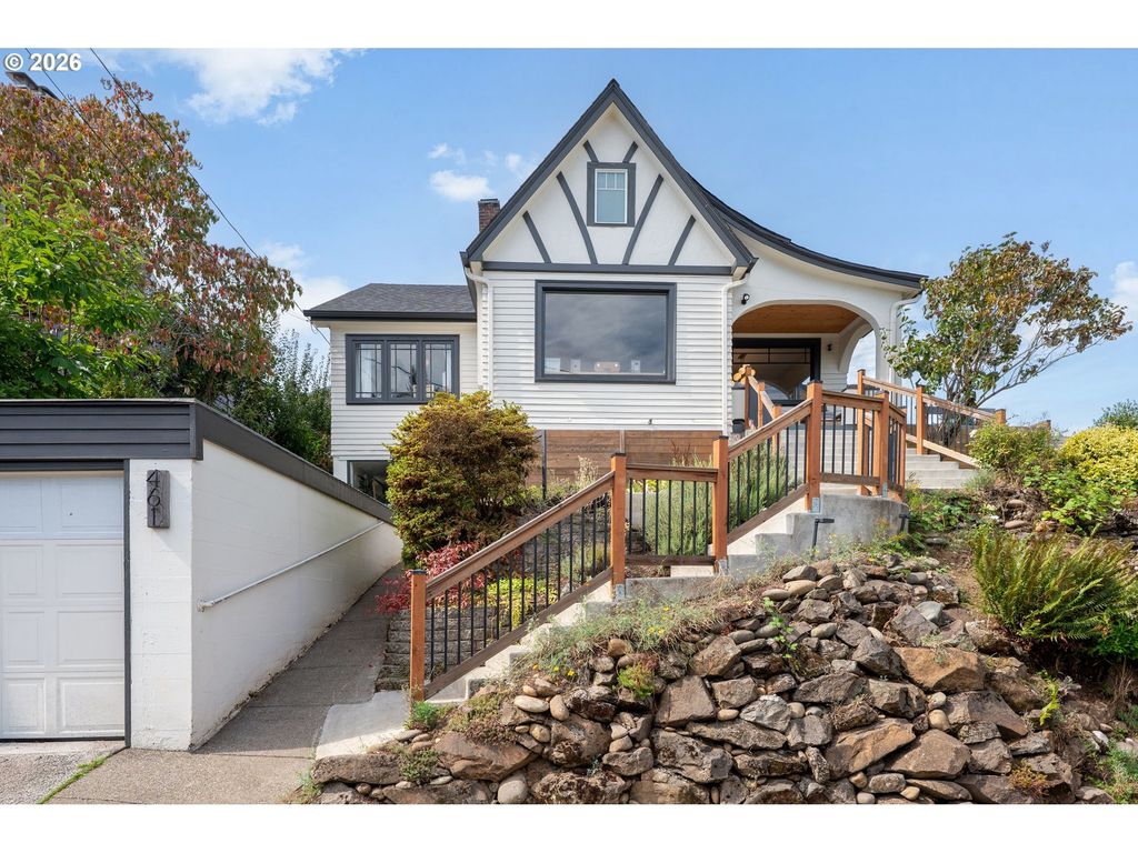 461 Se 72nd Ave, Portland