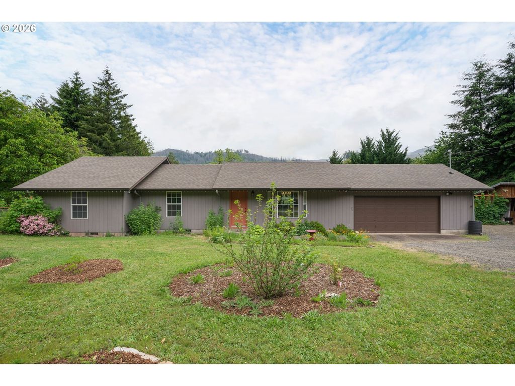 44518 Mckenzie Hwy, Walterville