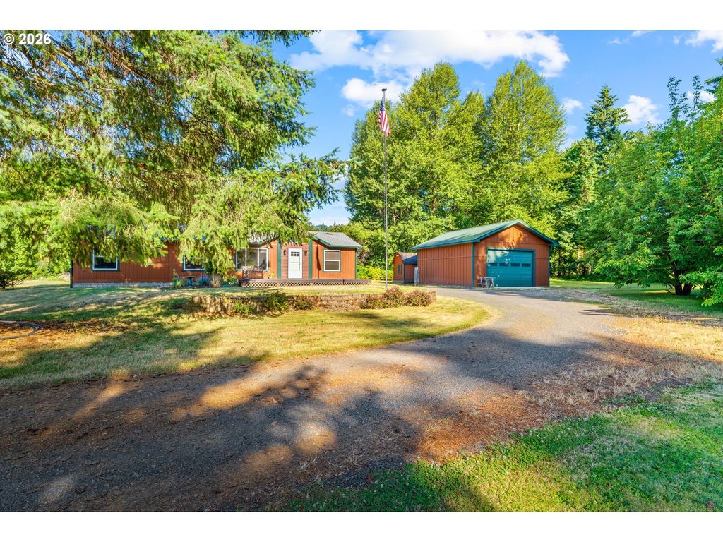 52 Coates Rd, Carson