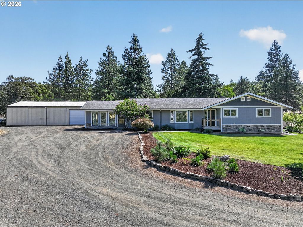 5615 Wahtonka Rd, The Dalles