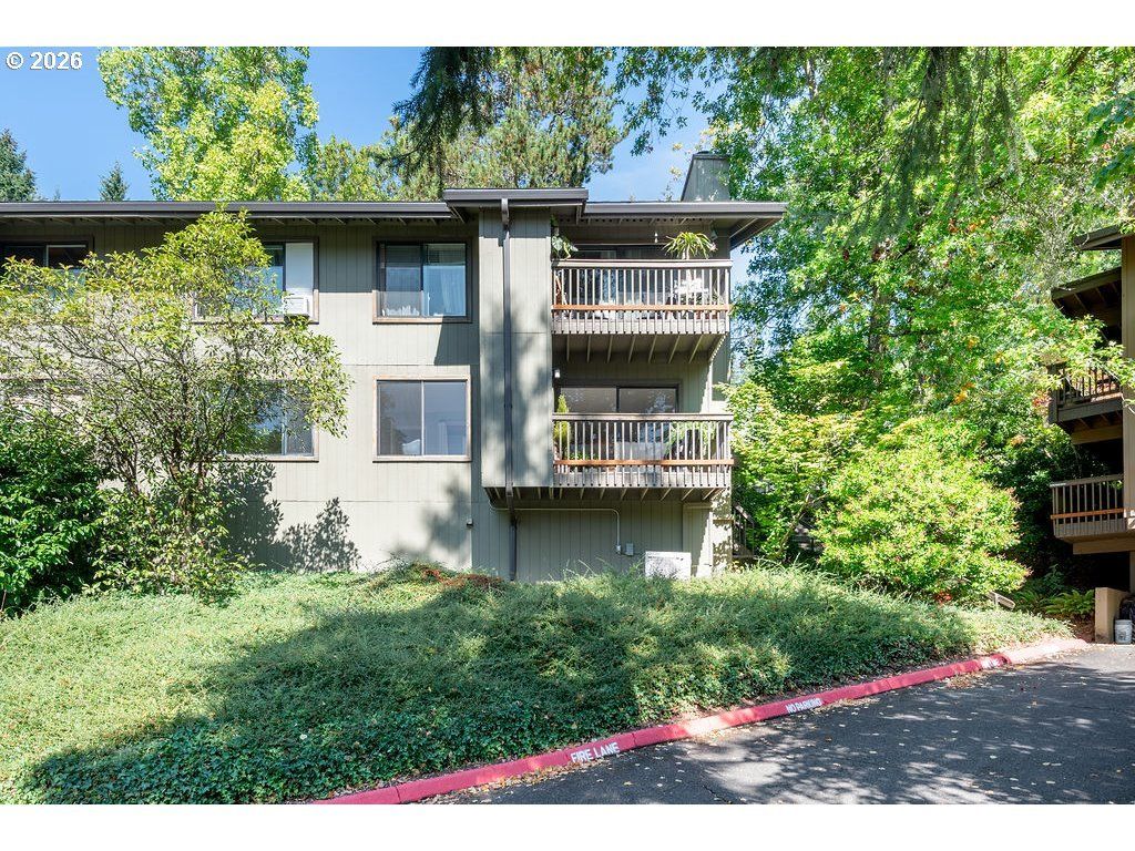 7542 Sw Barnes Rd C, Portland